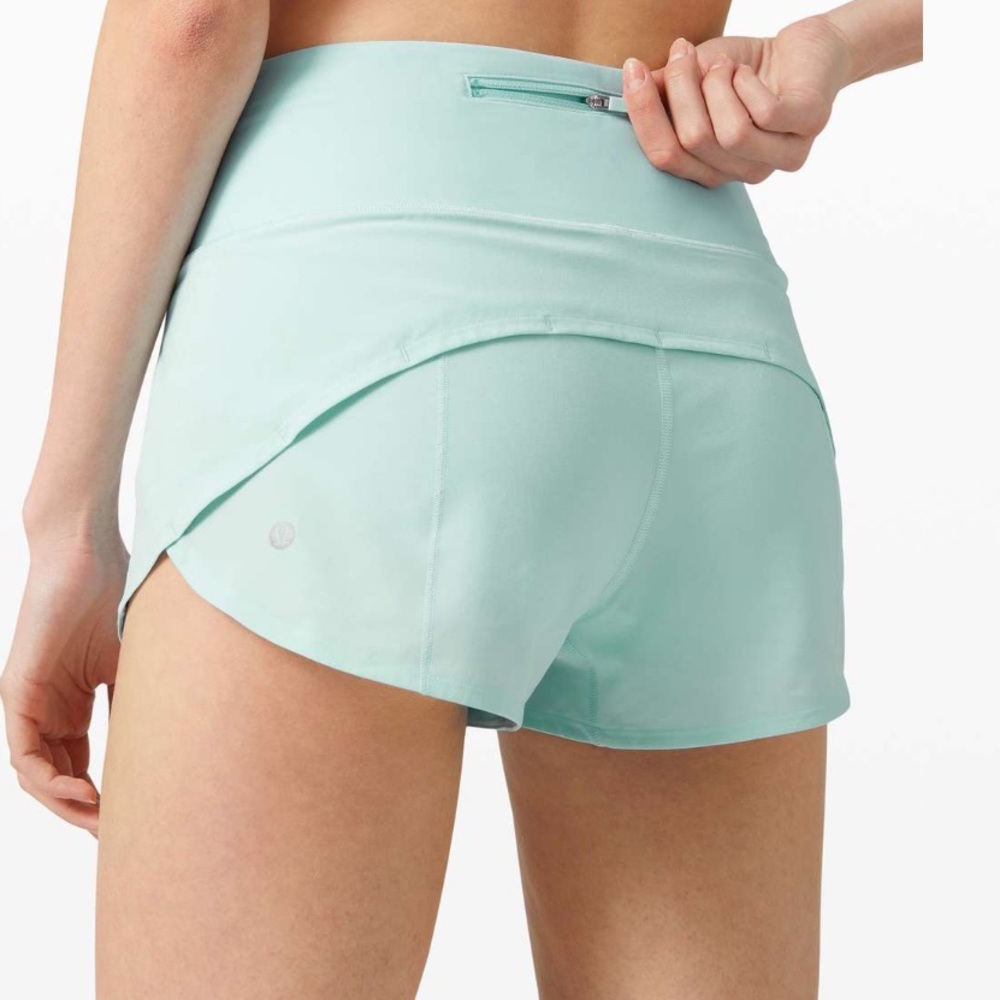 lululemon Speed Up Short High Rise, 2.5", size 6, Blue Glow, athletic shorts